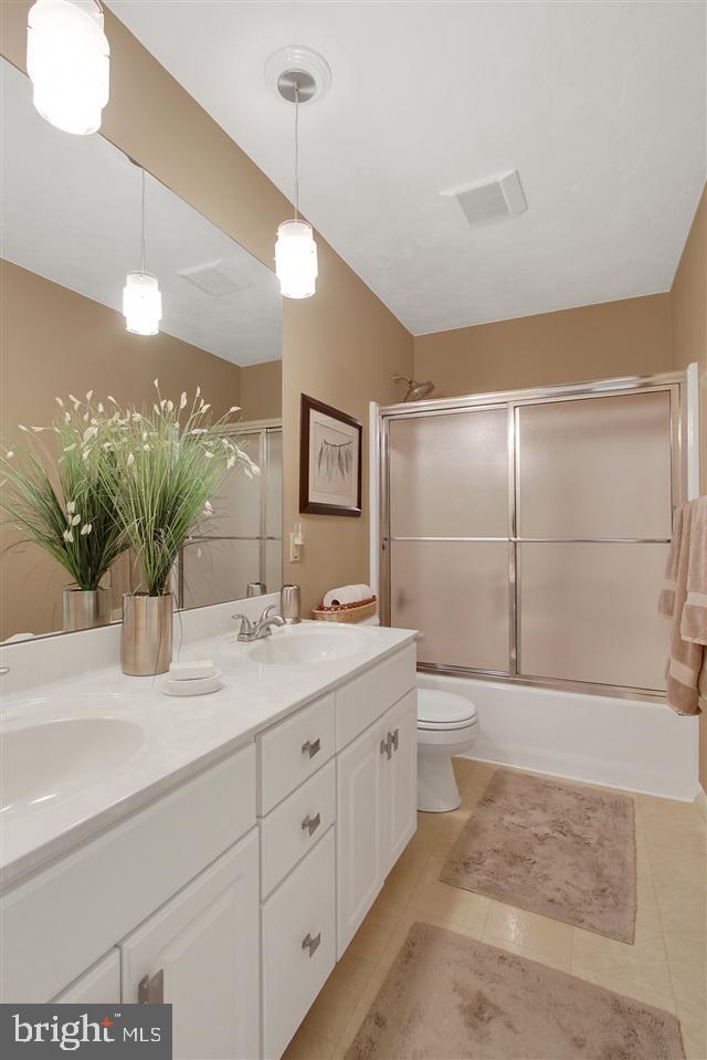 108 Meadow Road York, PA 17406 - Photo 14 of 27 Gallery Image 14