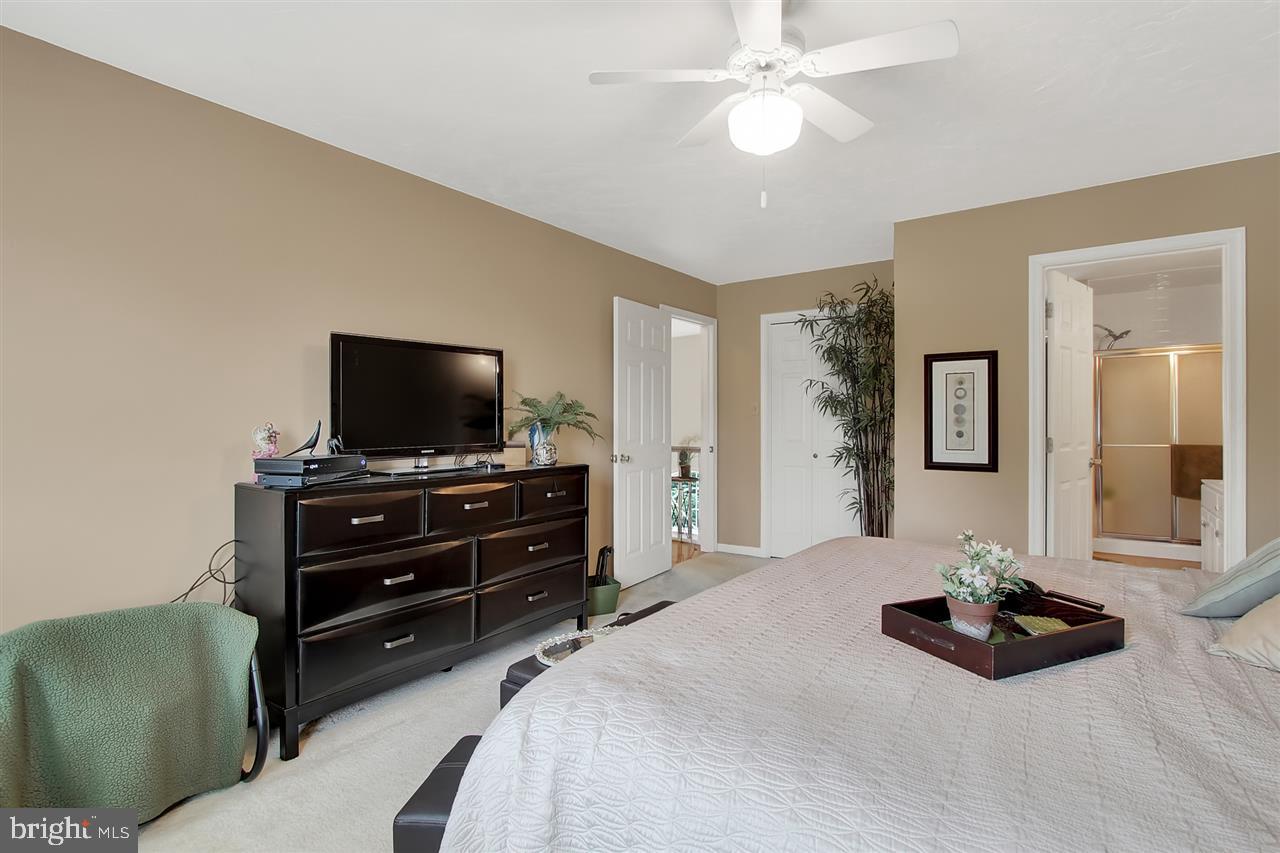 108 Meadow Road York, PA 17406 - Photo 17 of 27 Gallery Image 17