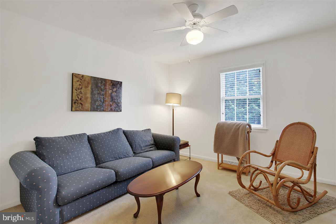 108 Meadow Road York, PA 17406 - Photo 21 of 27 Gallery Image 21