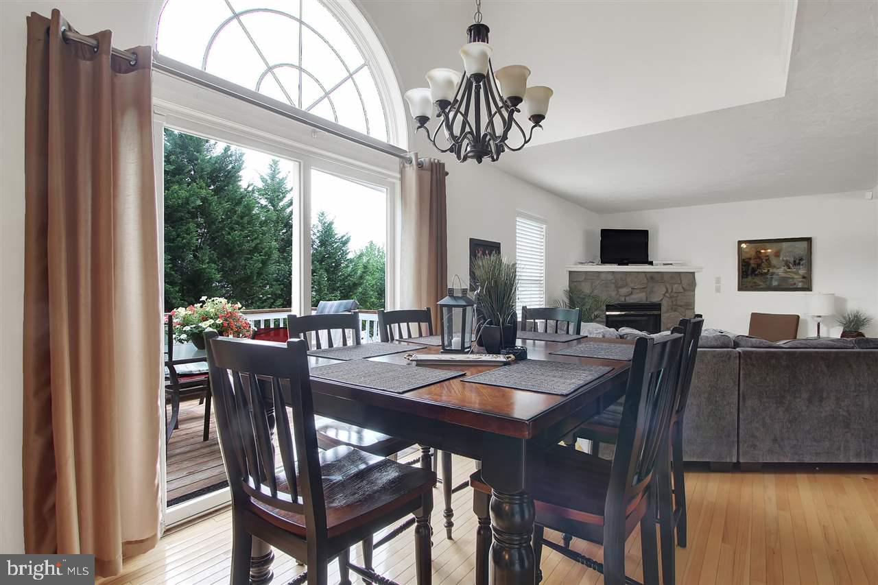 108 Meadow Road York, PA 17406 - Photo 10 of 27 Gallery Image 10