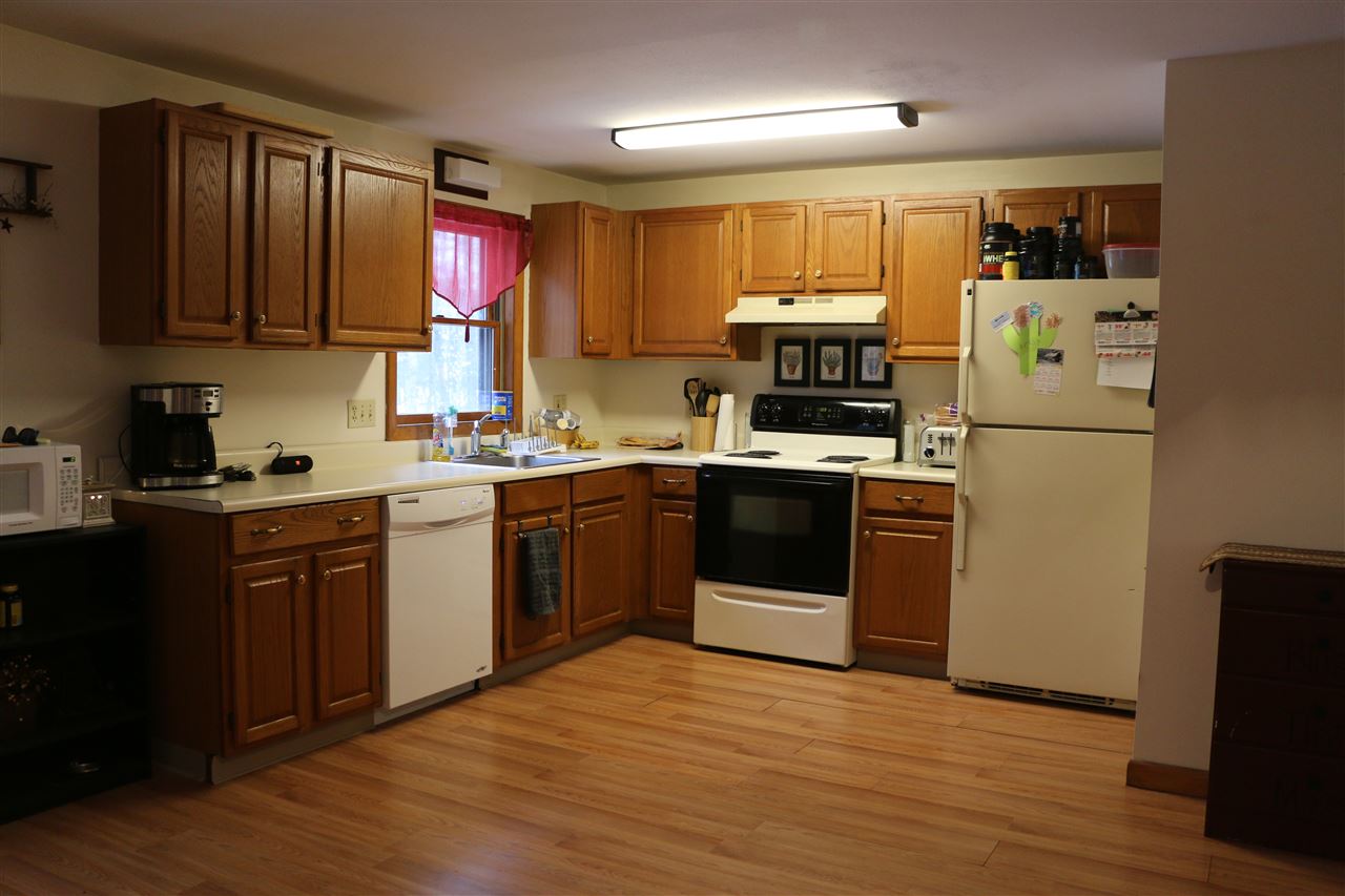 7 Pinkham Road Lee, NH 03861 - Photo 24 of 36