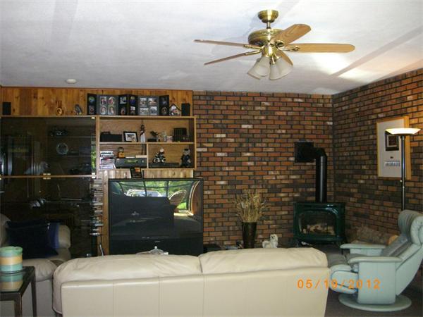 26 Stebbins Road Monson, MA 01057 - Photo 4 of 11