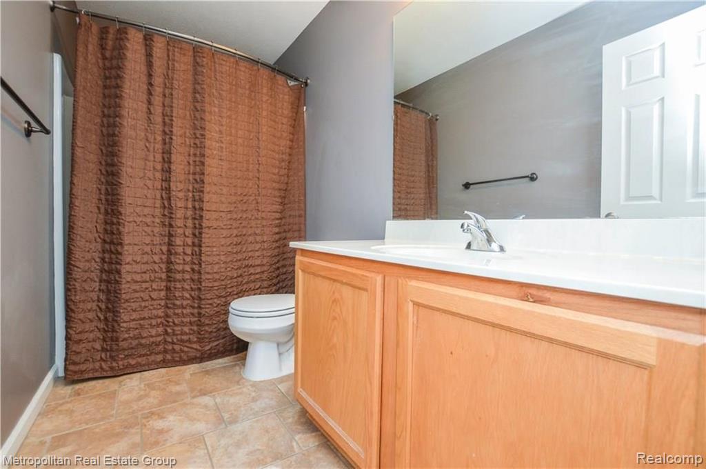 31623 Folsom Road Farmington Hills, MI 48336 - Photo 16 of 30