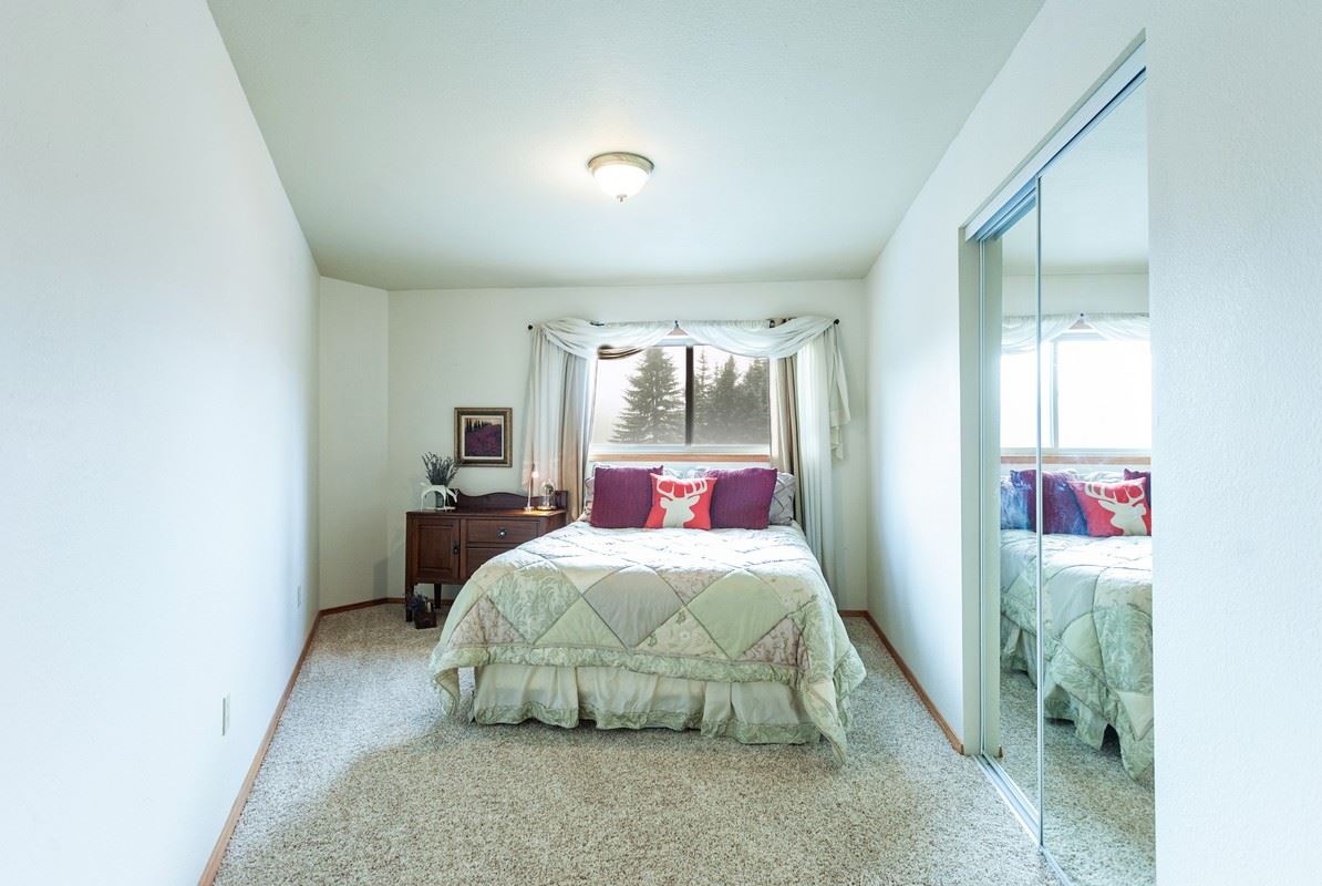 432 Telephone Road East Newport, WA 99156 - Photo 11 of 20