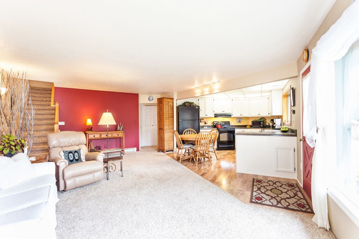 432 Telephone Road East Newport, WA 99156 - Photo 4 of 20