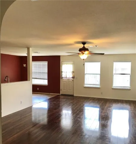 $1,750 | 203 Fistral Drive, Hutto, TX 78634