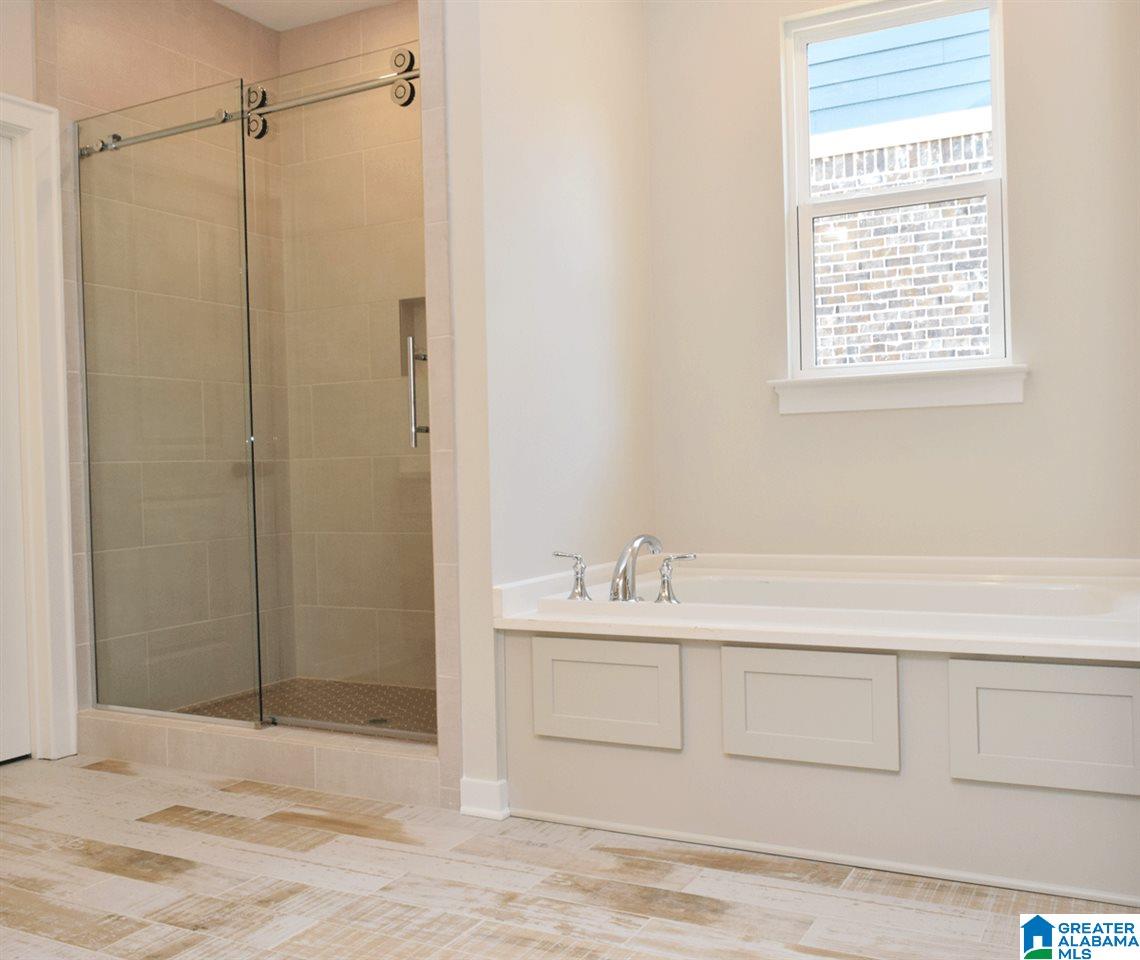 4073 Olivia Road Birmingham, AL 35244 - Photo 7 of 15