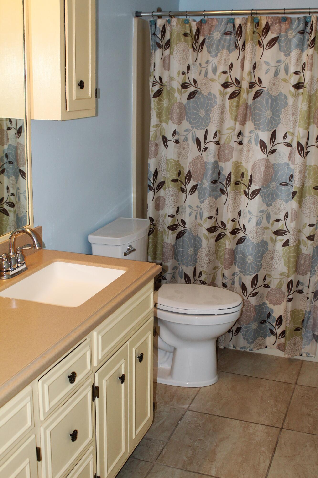 1207 Tuscany Road Panama City, FL 32405 - Photo 27 of 47 tuscanyhallbath