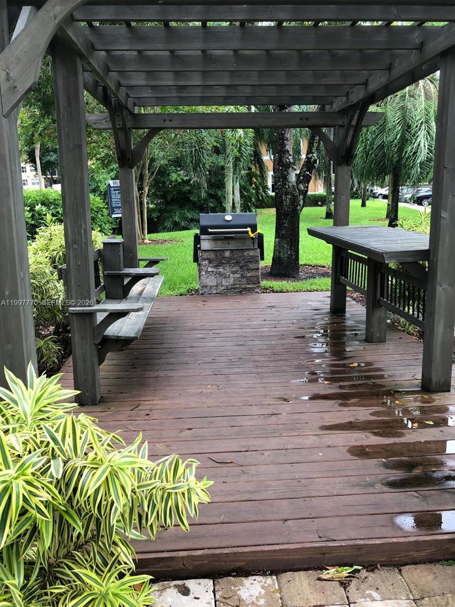 8801 Wiles Road, Unit 305 Coral Springs, FL 33067 - Photo 20 of 21