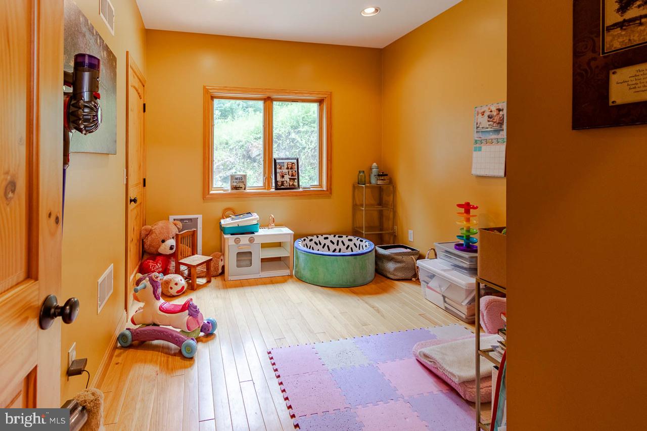 6882 Hungry Hollow Road Alexandria, PA 16611 - Photo 15 of 31