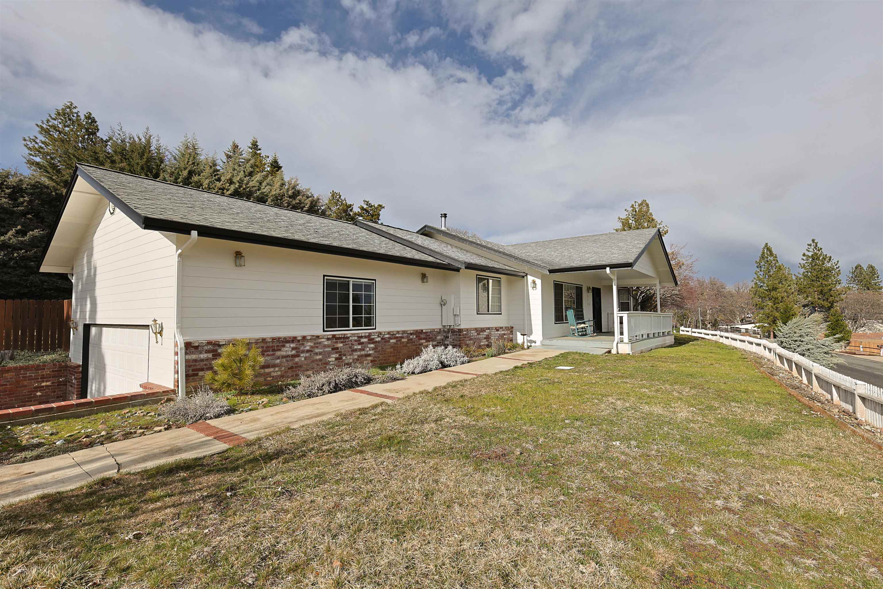 215 Humbug Road Yreka, CA 96097 - Photo 28 of 28 Gallery Image 28