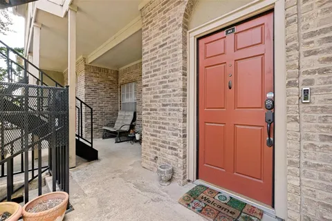$275,000 | 5740 Martel Avenue, Unit A2, Dallas, TX 75206