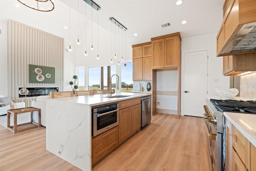 10651 Rye Bread Lane Venus, TX 76084 - Photo 12 of 40