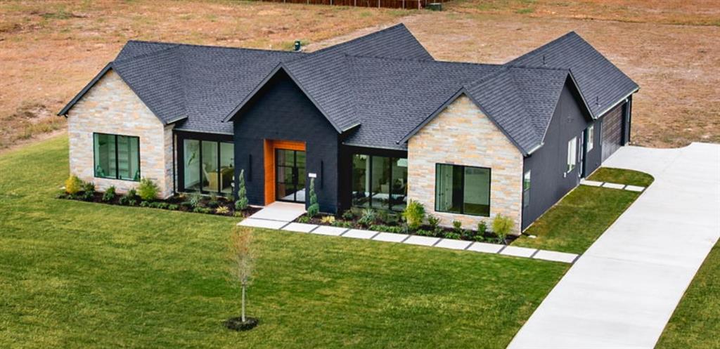 10651 Rye Bread Lane Venus, TX 76084 - Photo 2 of 40