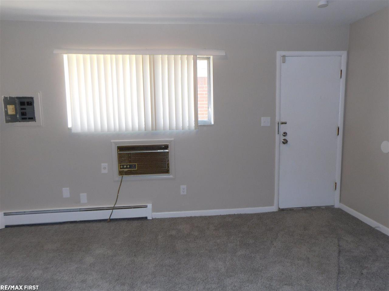 23371 Kelly Road, Unit 3 Eastpointe, MI 48021 - Photo 9 of 16