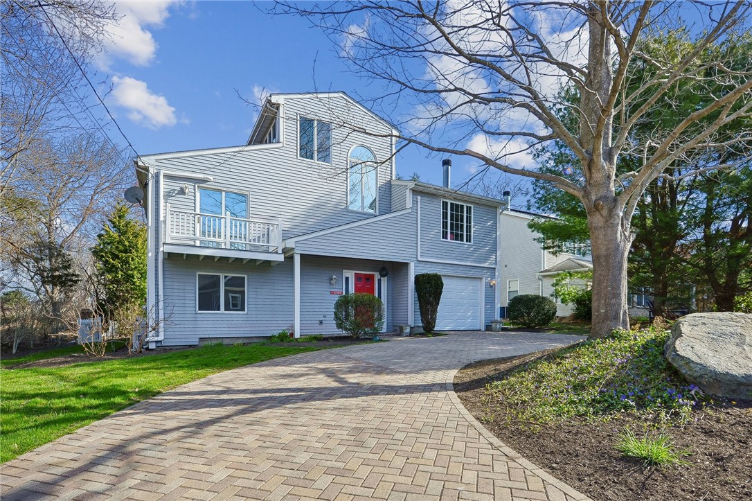 94 Spindrift Street Jamestown, RI 02835 - Photo 1 of 29