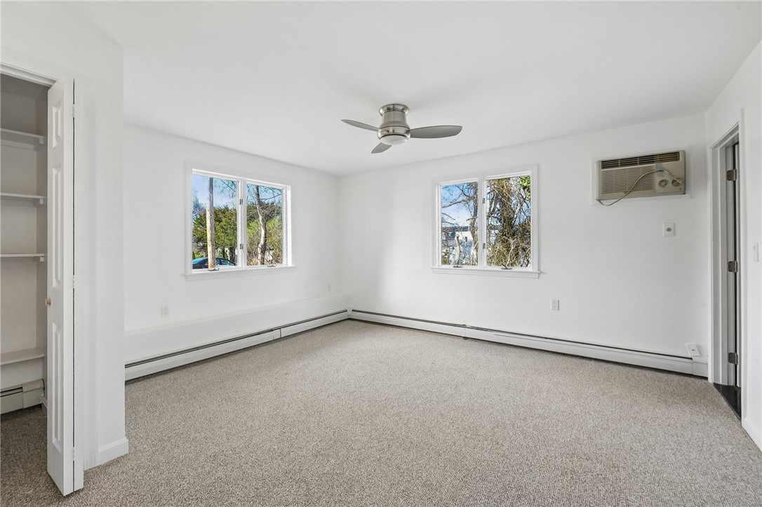 94 Spindrift Street Jamestown, RI 02835 - Photo 5 of 29