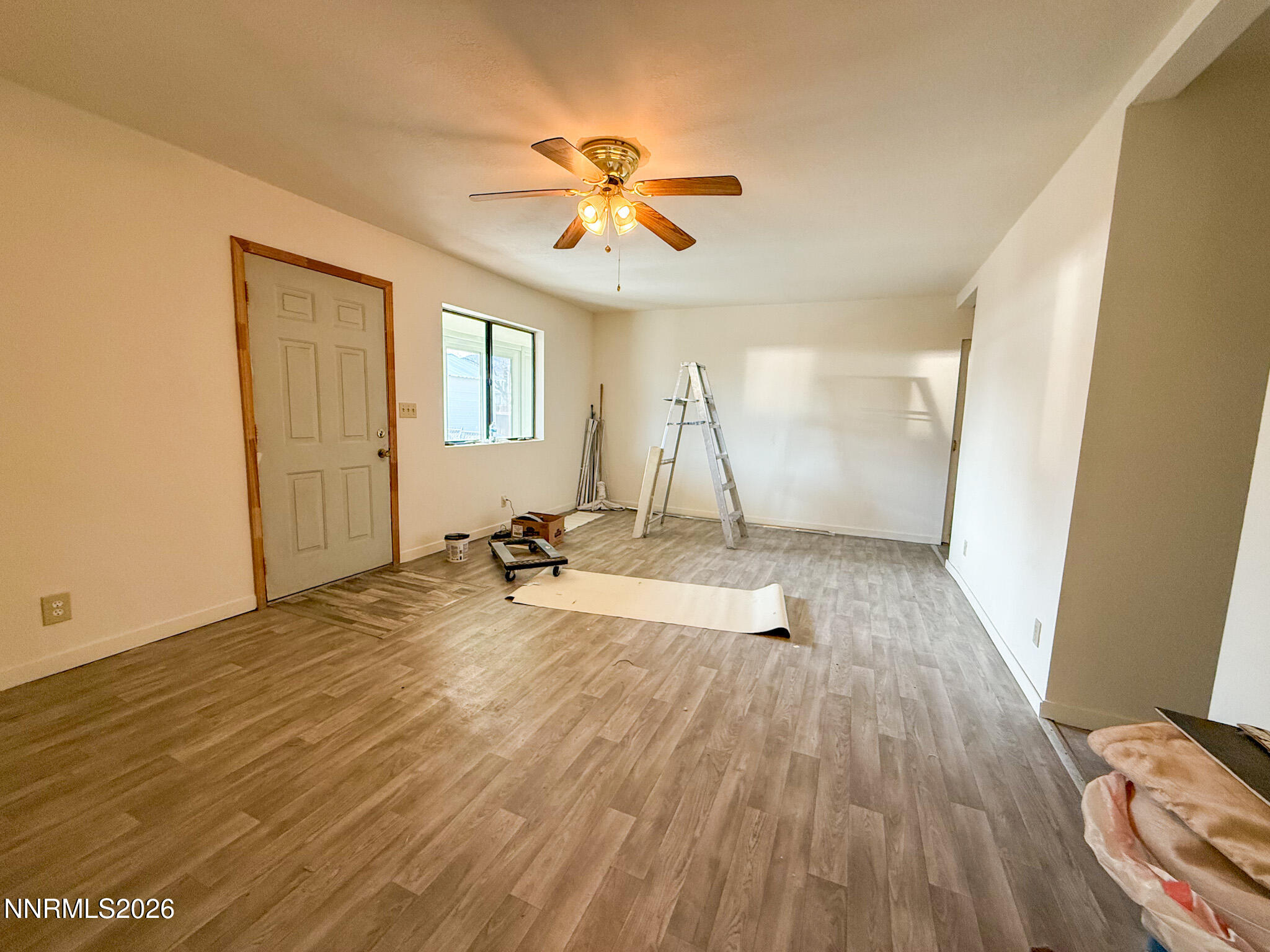 845 G Street Hawthorne, NV 89415 - Photo 7 of 29 IMG_1356