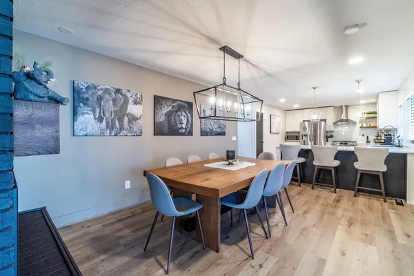 $439,900 | 1319 Pine Mills Court, Fort Wayne, IN 46845