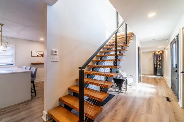 $439,900 | 1319 Pine Mills Court, Fort Wayne, IN 46845