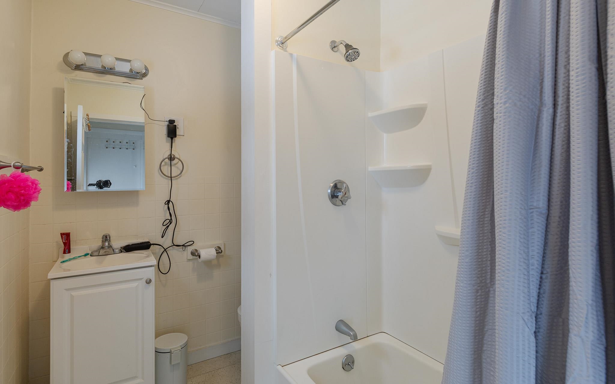 33 South Main Street, Unit 180250 Troy, NH 03465 - Photo 23 of 39