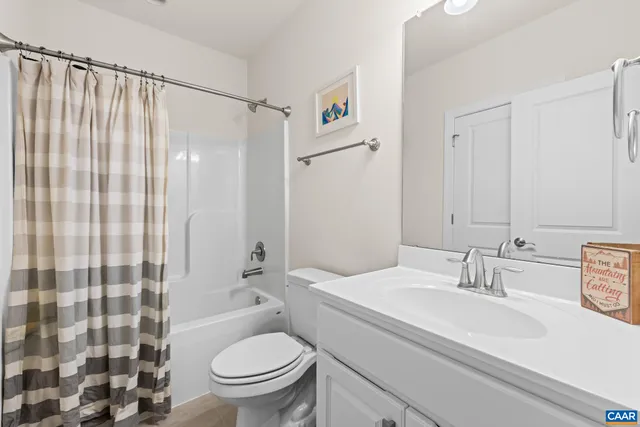 a view of a house with entertaining space