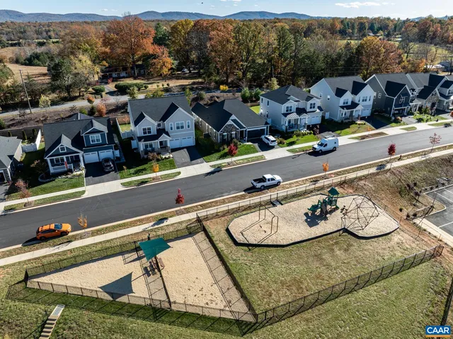 $779,800 | 3490 Thicket Run Place, Charlottesville, VA 22911