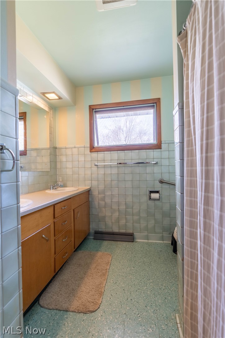 7031 Rolling Ridge Road Northeast North Canton, OH 44721 - Photo 26 of 35 Gallery Image 26