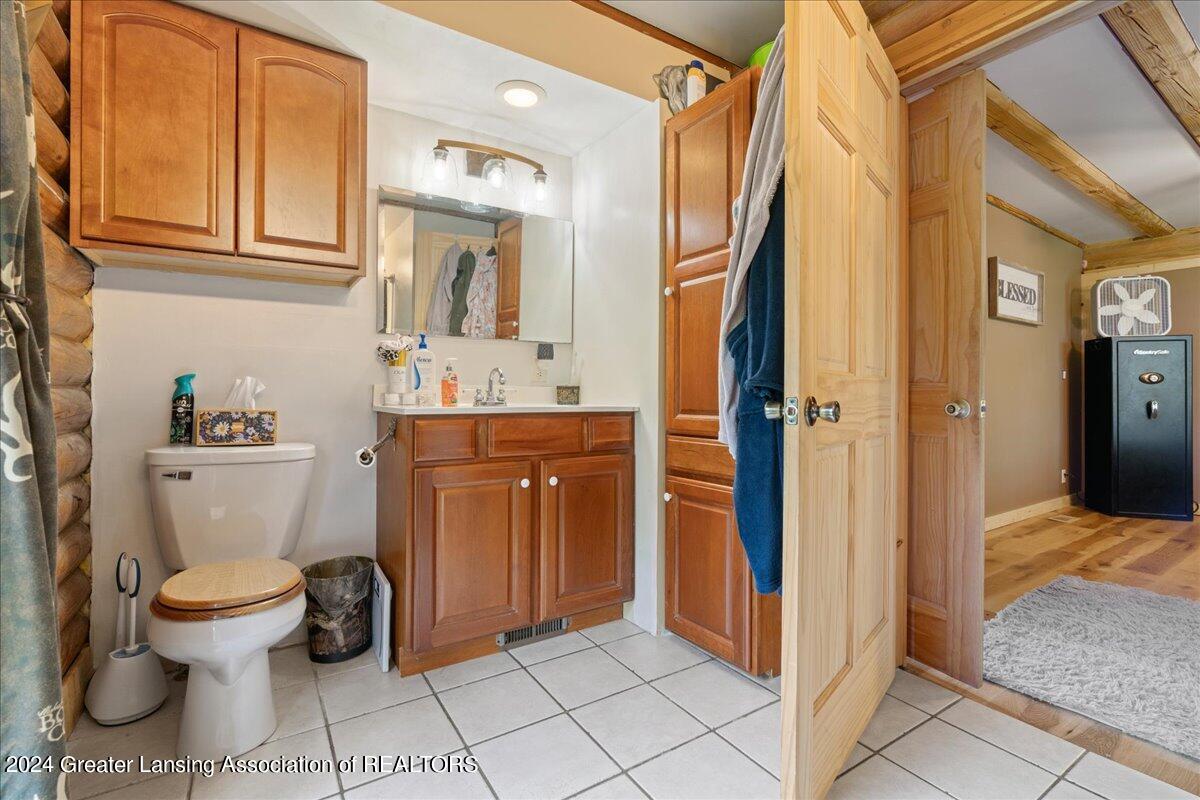 5600 Jefferson Road Clarklake, MI 49234 - Photo 14 of 54 26-Media Jett-23