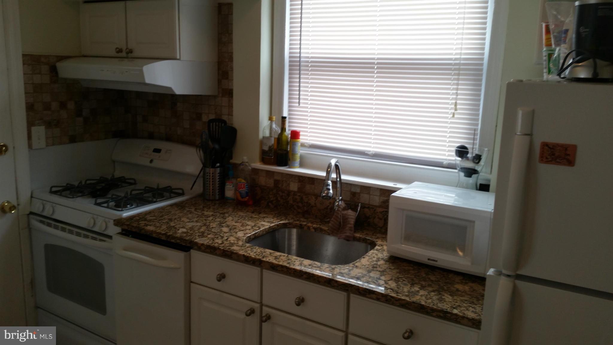 6118 Blair Road Northwest Washington, DC 20011 - Photo 8 of 25 Kitchen