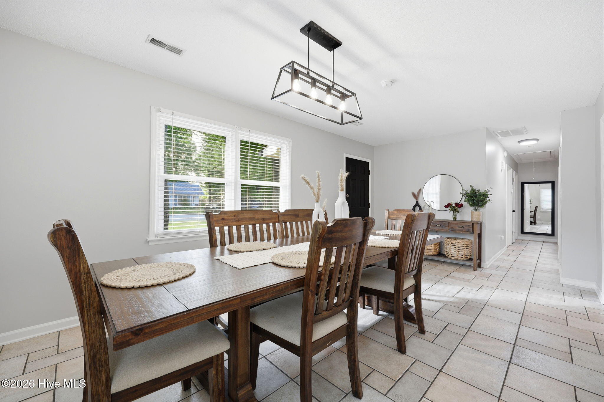 116 East Catawba Road Greenville, NC 27834 - Photo 4 of 33 IMG_2588