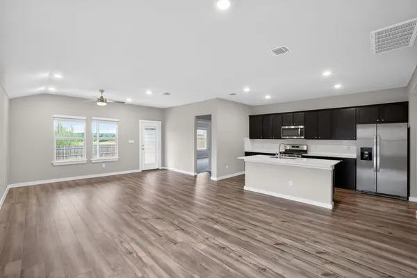 $1,825 | 116 Halford Road, Georgetown, TX 78633