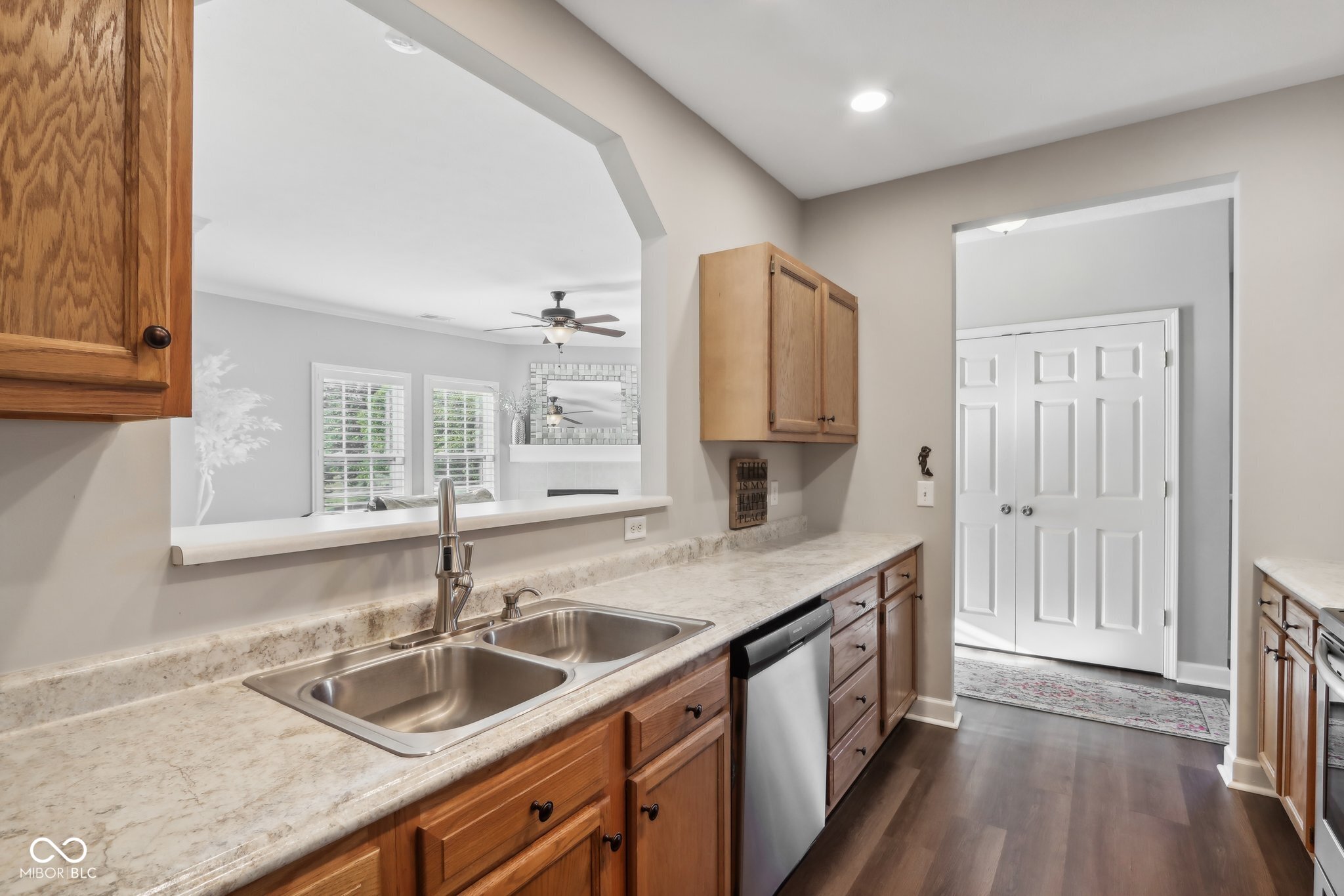 1104 Falcon Ridge Carmel, IN 46280 - Photo 19 of 47 Gallery Image 19
