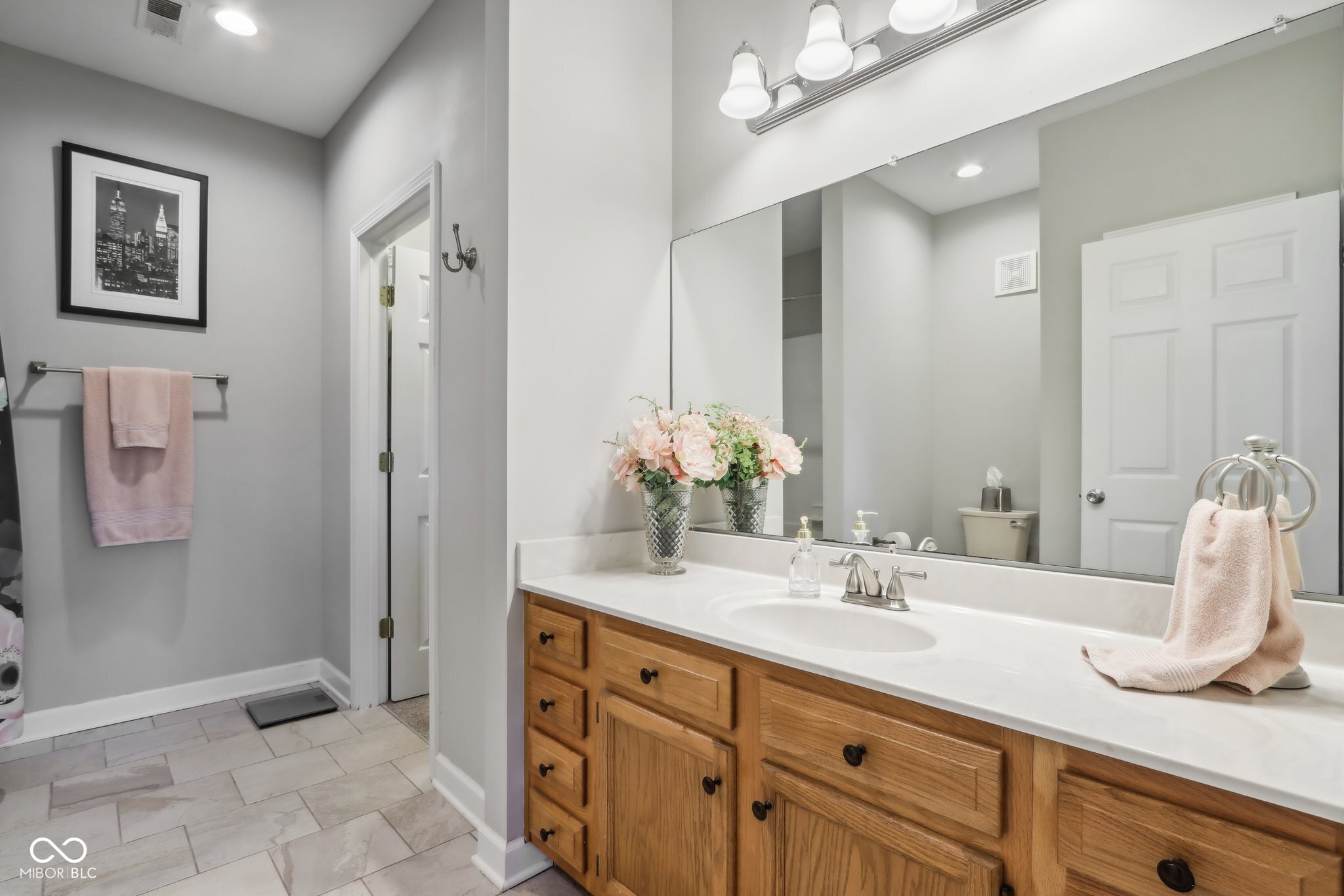 1104 Falcon Ridge Carmel, IN 46280 - Photo 33 of 47 Gallery Image 33
