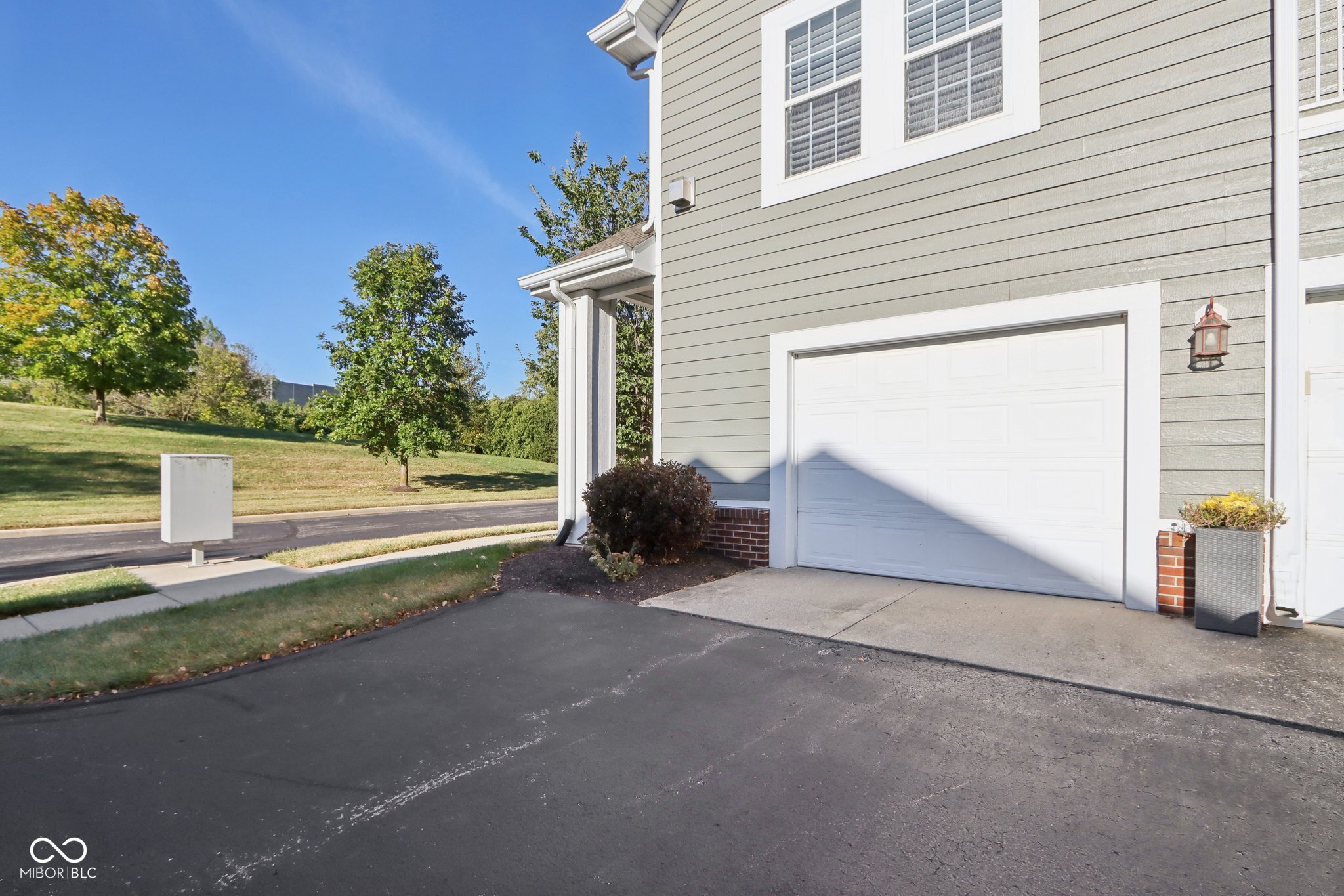 1104 Falcon Ridge Carmel, IN 46280 - Photo 43 of 47 Gallery Image 43