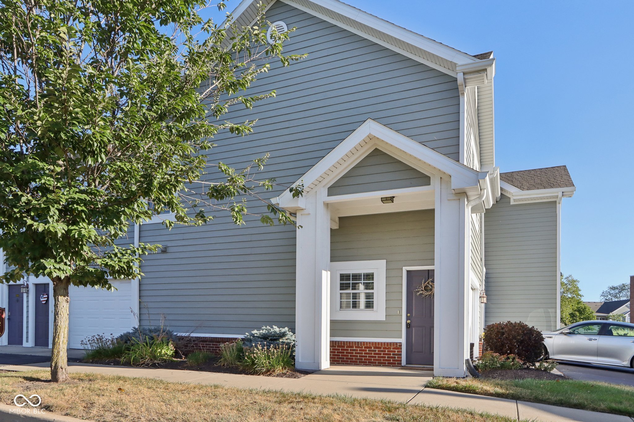1104 Falcon Ridge Carmel, IN 46280 - Photo 5 of 47 Gallery Image 5