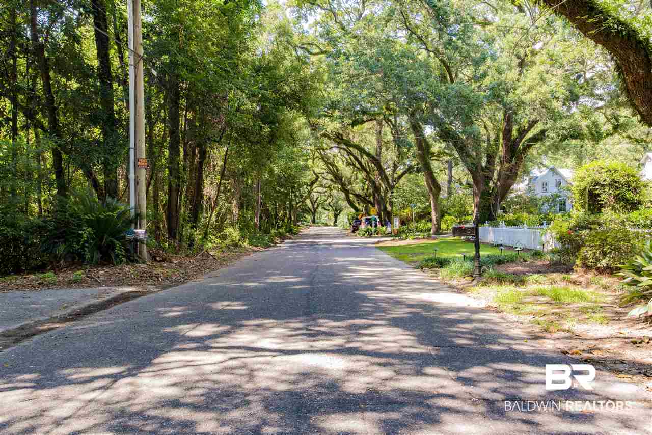 57 North Bayview Street Fairhope, AL 36532 - Photo 4 of 49