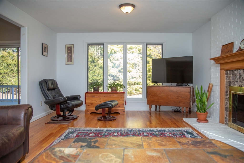 28 Woodlot Road Amherst, MA 01002 - Photo 15 of 40 Gallery Image 15
