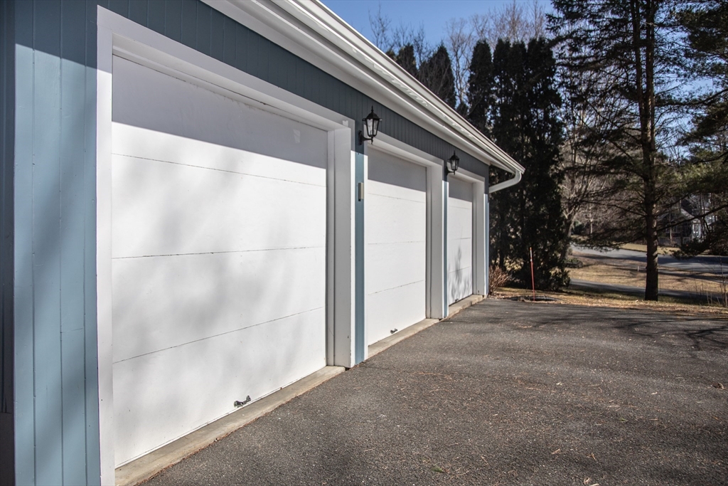 28 Woodlot Road Amherst, MA 01002 - Photo 36 of 40 Gallery Image 36
