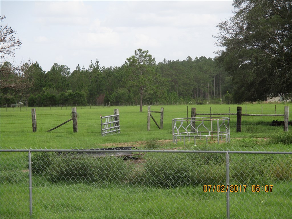 28296 Trigg Road Hilliard, FL 32046 - Photo 29 of 34 a view of a park