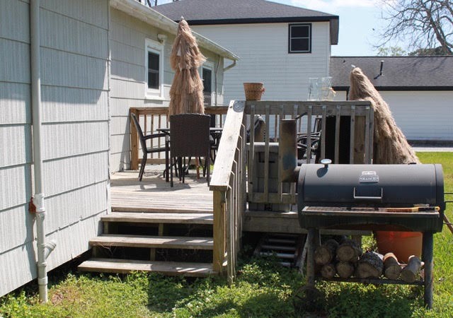 617 North Noble Road Texas City, TX 77591 - Photo 3 of 15 back porch patio