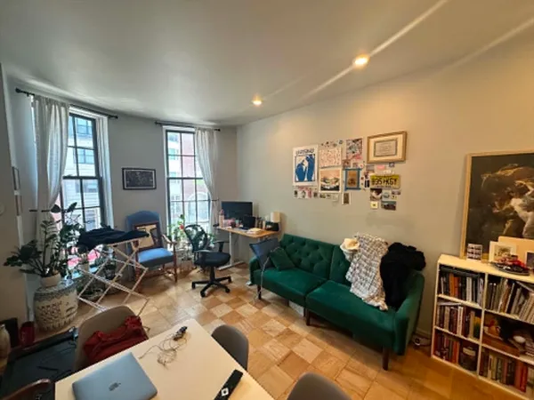 $2,995 | 21 Bowdoin Street, Unit 2A, Boston, MA 02114