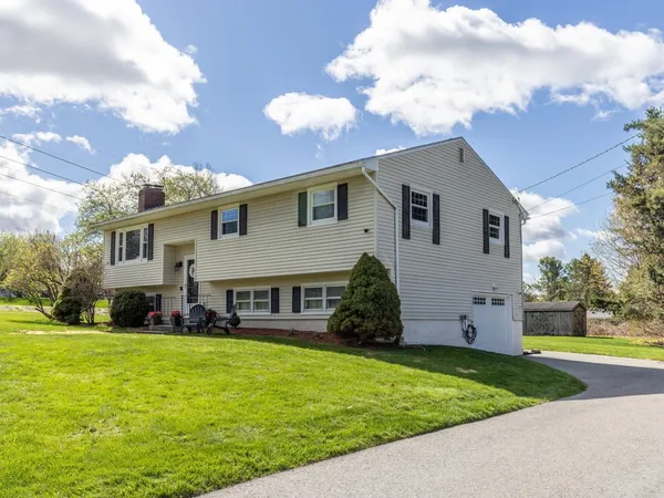 $549,000 | 163 Hillside Drive, Williston, VT 05495
