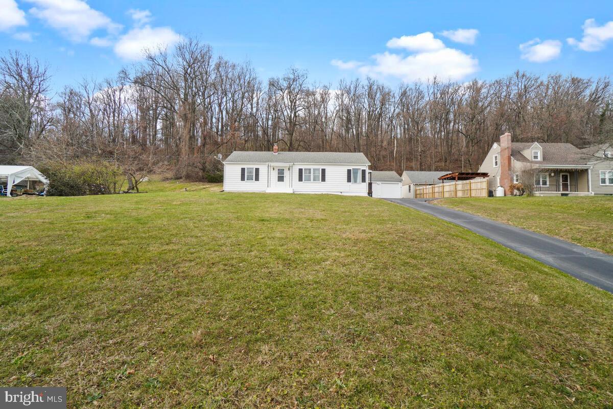 7004 Edgemont Road Frederick, MD 21702 - Photo 2 of 39