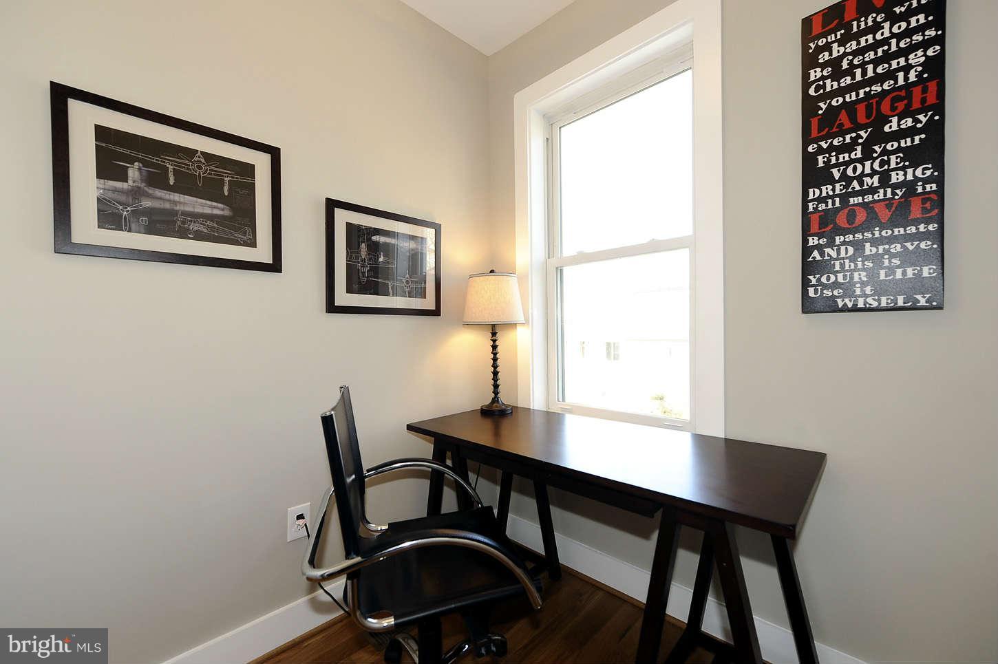 147 Quincy Place Northeast Washington, DC 20002 - Photo 20 of 28 Bedroom