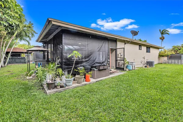 $1,770,000 | 7801 Southwest 170th Street, Palmetto Bay, FL 33157