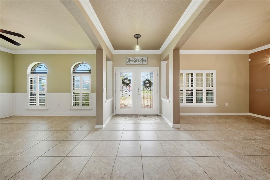 354 Hope Bay Loop Apollo Beach, FL 33572 - Photo 3 of 48