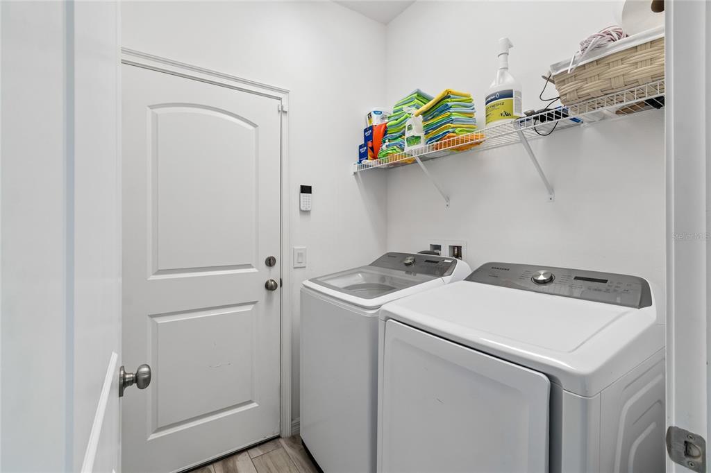 943 Old Windsor Way Spring Hill, FL 34609 - Photo 38 of 72