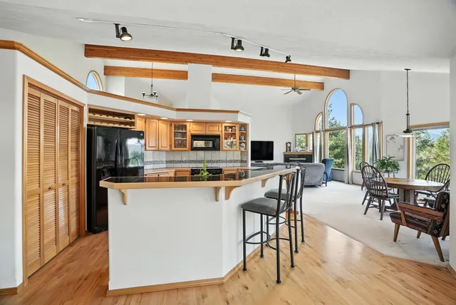 $927,500 | 1607 East Wildflower Lane, Spokane, WA 99224