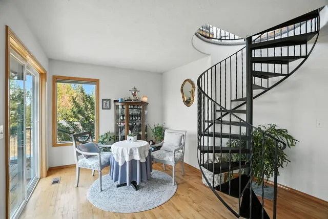 $927,500 | 1607 East Wildflower Lane, Spokane, WA 99224